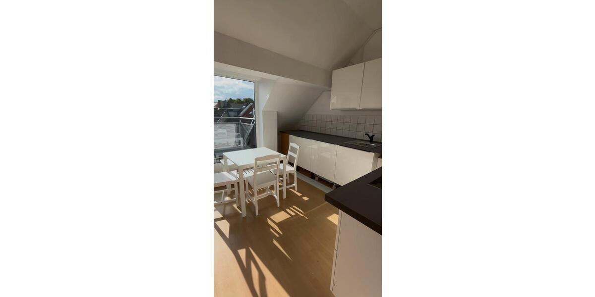 Wohnen auf Zeit Mönchengladbach West - 10 Zimmer, 75 m&sup2;, 595&euro; | Angebot:26555332