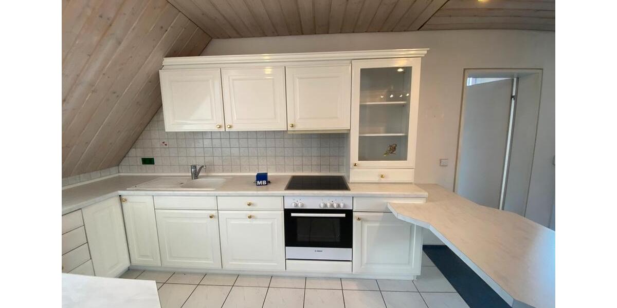 Dachgeschoßwohnung Albstadt Gemarkung Onstmettingen - 2.5 Zimmer, 52 m&sup2;, 450&euro; | Angebot:26619113