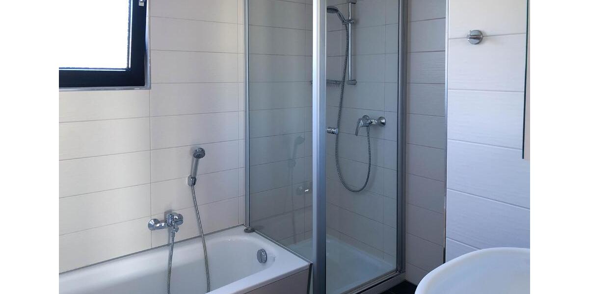 Dachgeschoßwohnung Unna - 2 Zimmer, 90 m&sup2;, 585&euro; | Angebot:23844410