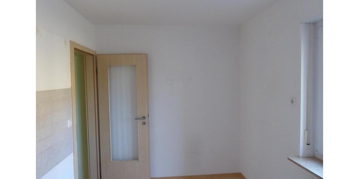 Erdgeschoßwohnung Calw - 3 Zimmer, 72 m&sup2;, 750&euro; | Angebot:24610914