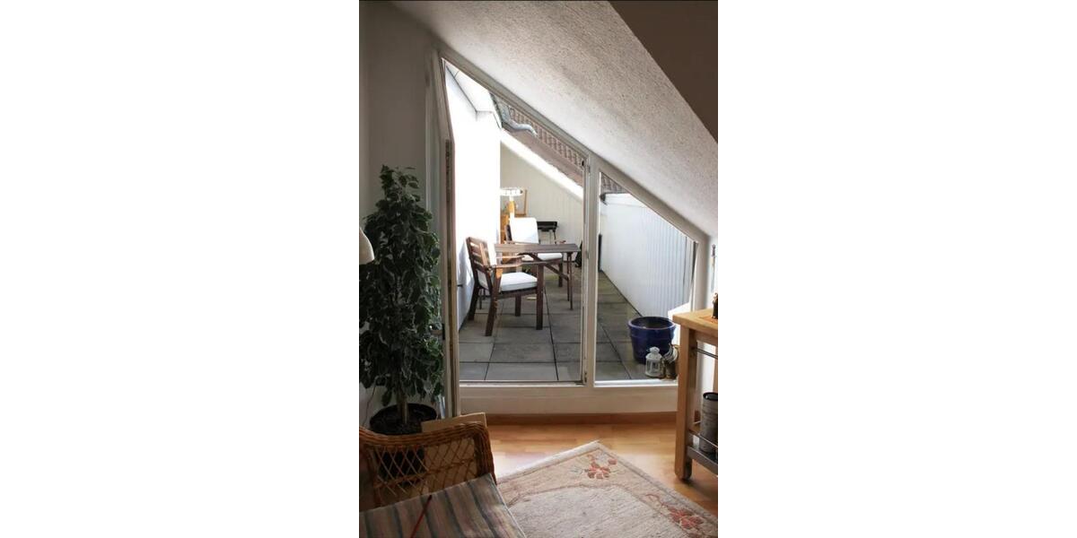 Dachgeschoßwohnung Burgwedel - 3 Zimmer, 110 m&sup2;, 1.000&euro; | Angebot:25131504