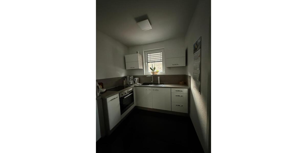 Etagenwohnung Saarbrücken Neue Bremm - 4 Zimmer, 160 m&sup2;, 2.400&euro; | Angebot:26023054