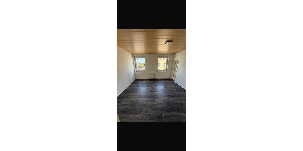 Etagenwohnung Einbeck - 3 Zimmer, 105 m&sup2;, 800&euro; | Angebot:26338140