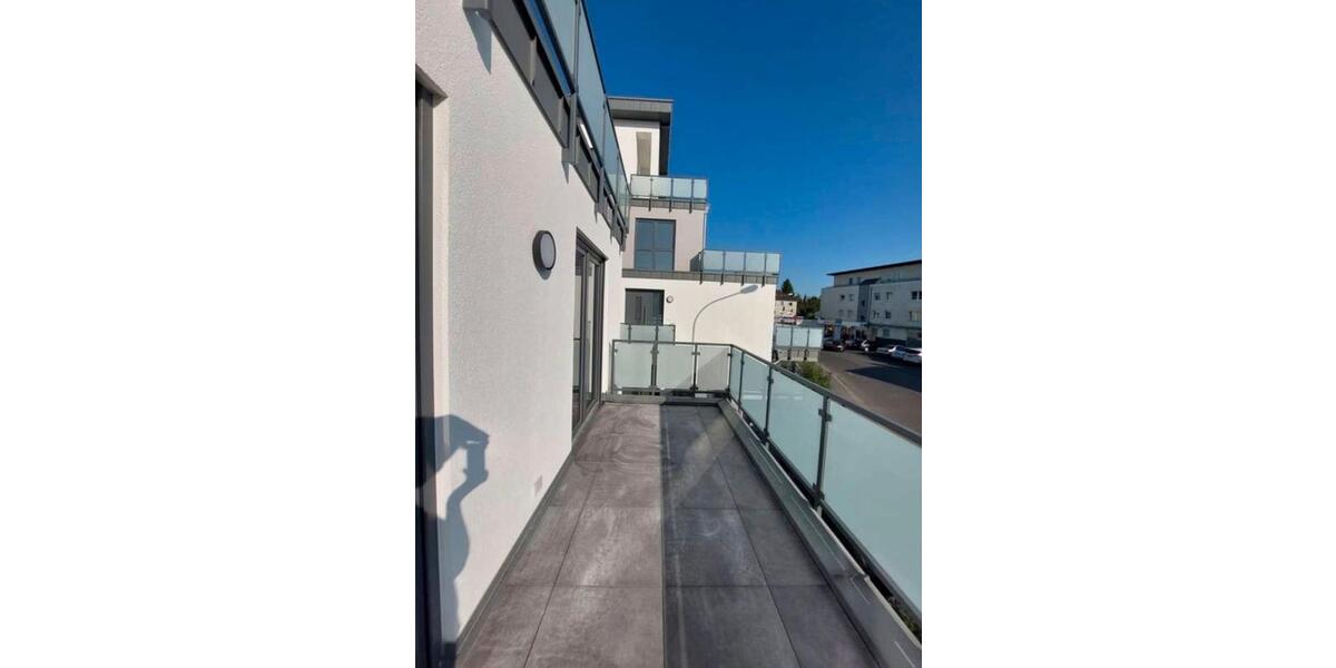 Etagenwohnung Hennef (Sieg) - 3 Zimmer, 96 m&sup2;, 1.598&euro; | Angebot:26035746