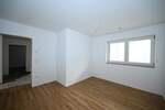 Etagenwohnung Seubersdorf - 4 Zimmer, 123 m&sup2;, 1.090&euro; | Angebot:25775392
