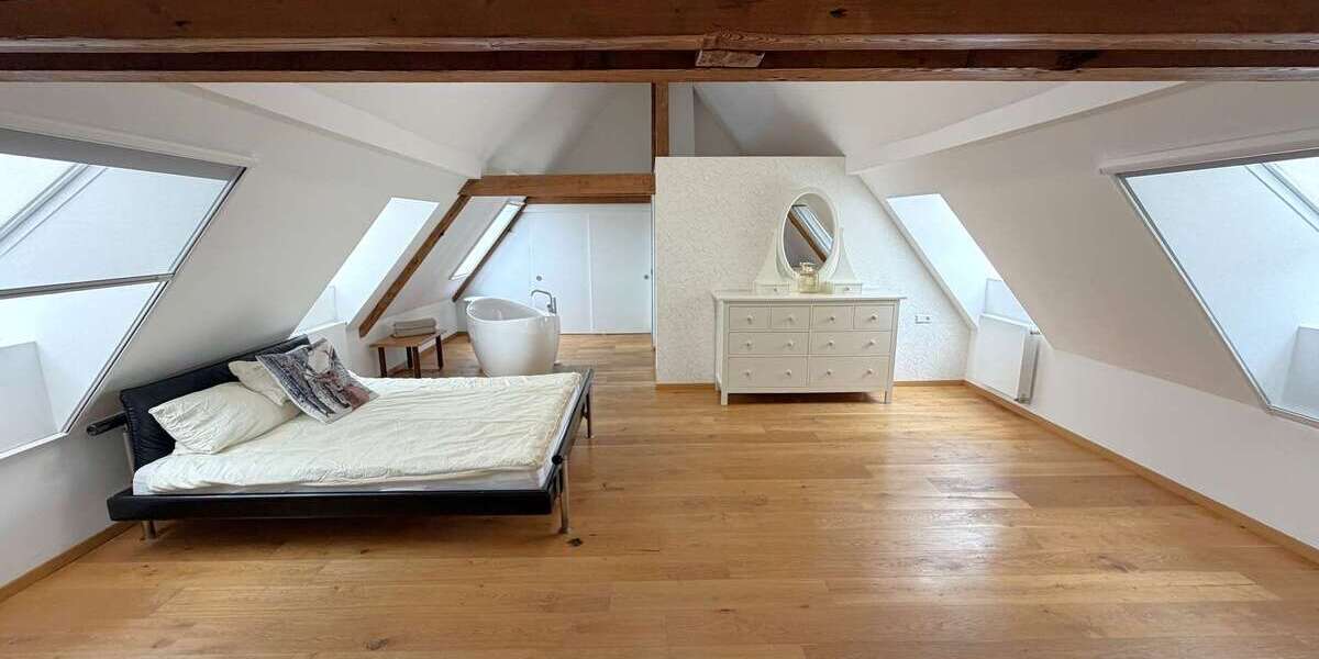 Etagenwohnung Freudenstadt - 3.5 Zimmer, 124 m&sup2;, 1.490&euro; | Angebot:26565344