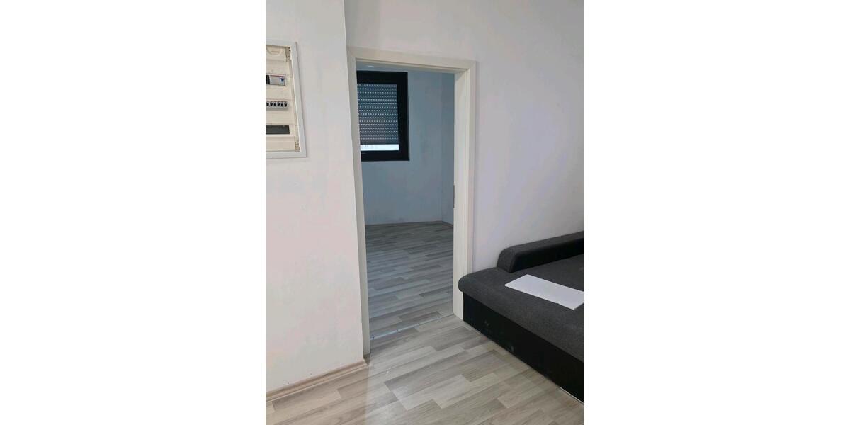 Etagenwohnung Bechhofen - 2 Zimmer, 100 m&sup2;, 600&euro; | Angebot:24836962