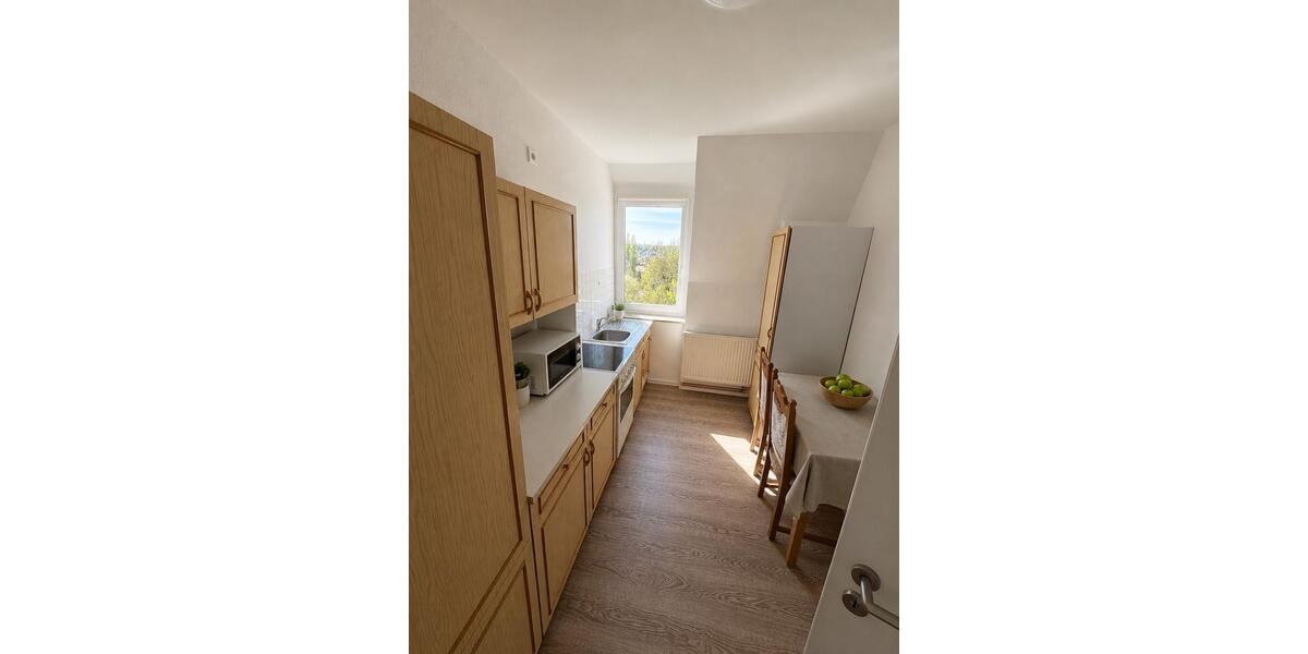 Dachgeschoßwohnung Crimmitschau - 2 Zimmer, 50 m&sup2;, 25&euro; | Angebot:26602730