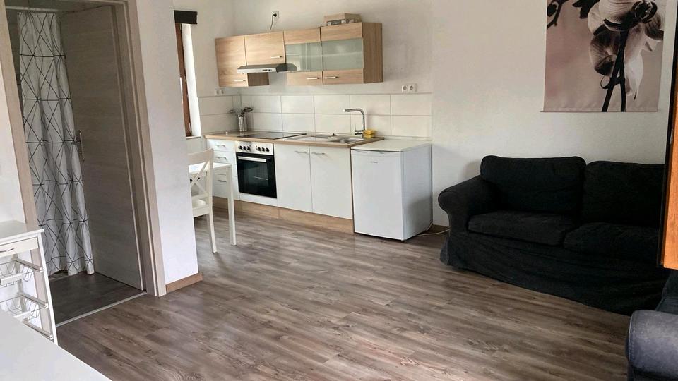 Etagenwohnung Leun - 2 Zimmer, 50 m&sup2;, 450&euro; | Angebot:26420271