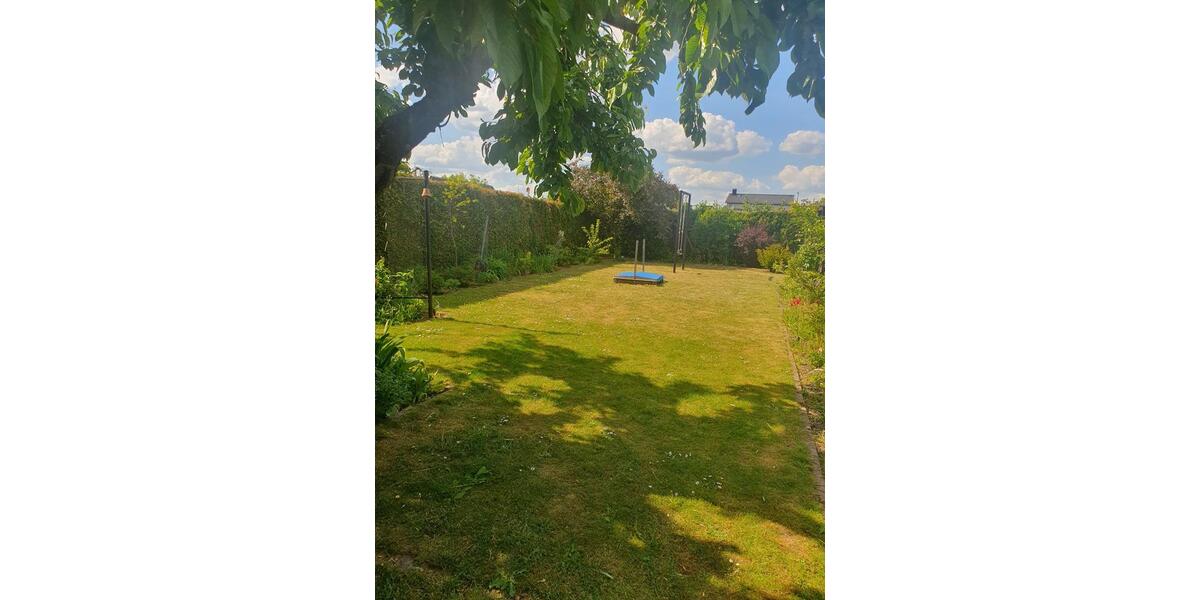 Wohnen auf Zeit Schwerin Friedrichsthal - 5 Zimmer, 185 m&sup2;, 40&euro; | Angebot:14040298