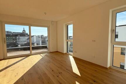 Wohnung Deggendorf - 3 Zimmer, 112 m&sup2;, 1.970&euro; | Angebot:25690401