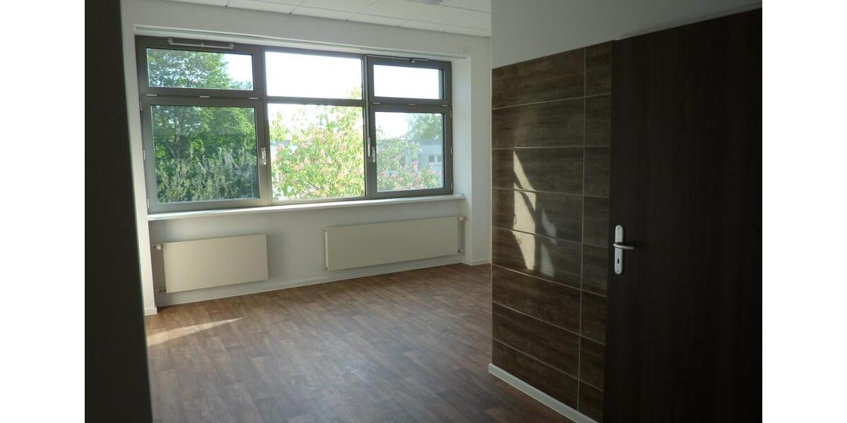 Etagenwohnung Schwedt (Oder) - 1 Zimmer, 42 m&sup2;, 448&euro; | Angebot:23662038