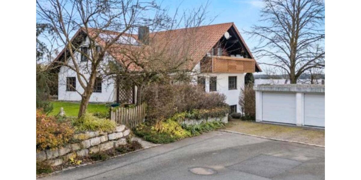 Erdgeschoßwohnung Biberach an der Riß - 6 Zimmer, 130 m&sup2;, 1.800&euro; | Angebot:26121089