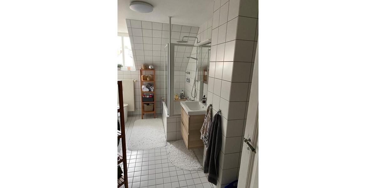 Dachgeschoßwohnung Bad Kissingen - 3 Zimmer, 95 m&sup2;, 1.100&euro; | Angebot:26422225