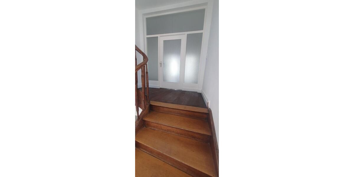 Etagenwohnung Sindelfingen Sindelfingen (Stadt) - 4 Zimmer, 110 m&sup2;, 1.150&euro; | Angebot:26542576