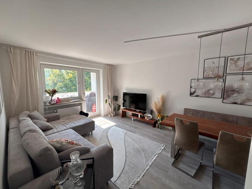 2-Zimmer-Wohnung mit Balkon in Köln zur Zwischenmiete (6 Monate) zimmer