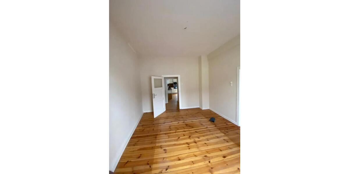 Etagenwohnung Essen Stadtbezirk VI - 3 Zimmer, 82 m&sup2;, 849&euro; | Angebot:26396193