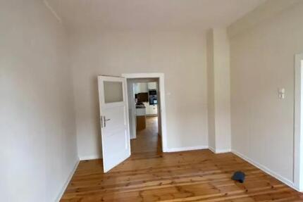 Wohnung Essen Stadtbezirk VI - 3 Zimmer, 82 m&sup2;, 849&euro; | Angebot:26396193