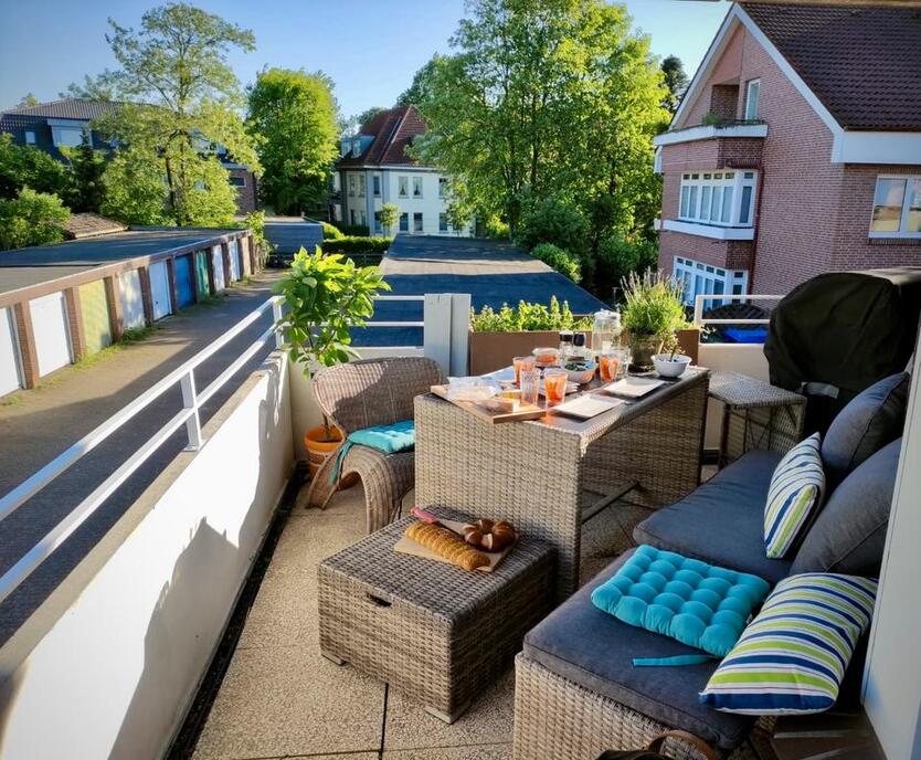 2 ZKB - Sackgasse - Balkon 14 qm - Pkw Stellplatz zimmer