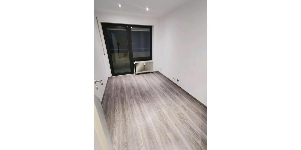 Dachgeschoßwohnung Weiterstadt - 3 Zimmer, 83 m&sup2;, 1.050&euro; | Angebot:25945211