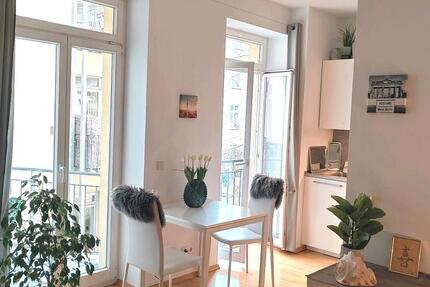 Wohnung Berlin Mitte - 2 Zimmer, 50 m&sup2;, 1.500&euro; | Angebot:25280206