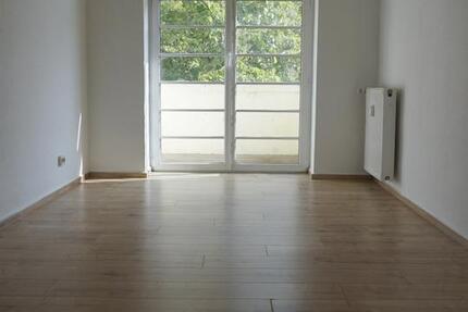 Vollausgestattetes Studierenden-Zimmer in charmanter Altbauwohnung – in Uni Lage 2 zimmer