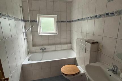 Wohnung Einbeck - 4 Zimmer, 100 m&sup2;, 1.050&euro; | Angebot:27551215