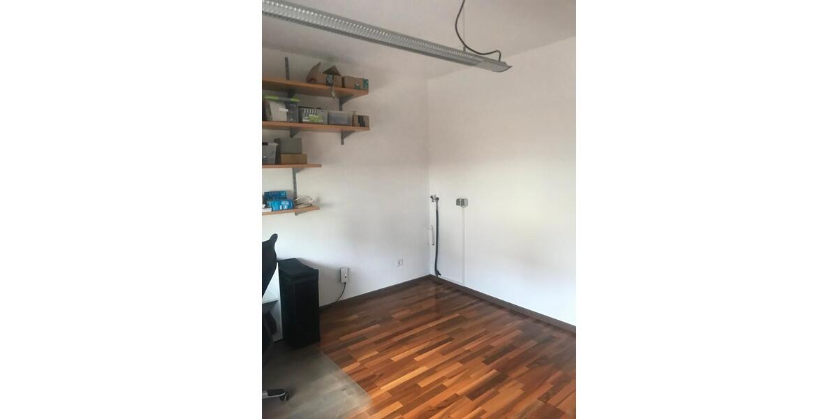 Etagenwohnung Osann-Monzel Monzel - 7 Zimmer, 180 m&sup2;, 1.350&euro; | Angebot:25973237