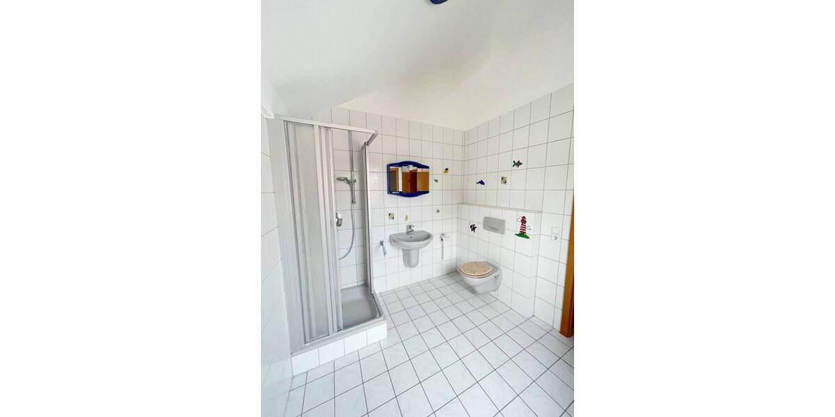 Reihenendhaus Kaiserslautern Innenstadt - 5 Zimmer, 144 m&sup2;, 1.600&euro; | Angebot:25741283
