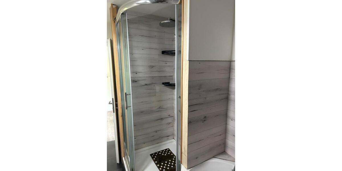 Etagenwohnung Blumberg - 4 Zimmer, 110 m&sup2;, 1.200&euro; | Angebot:26503218