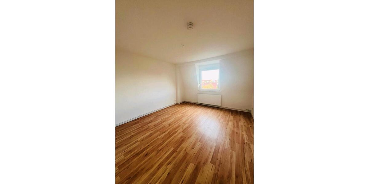 Etagenwohnung Bennewitz - 3 Zimmer, 67 m&sup2;, 700&euro; | Angebot:26343879