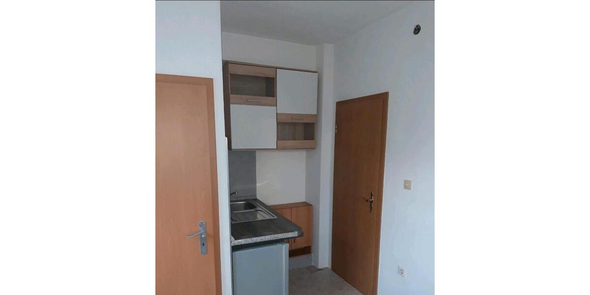 Erdgeschoßwohnung Weiden in der Oberpfalz - 1 Zimmer, 13 m&sup2;, 340&euro; | Angebot:24900663