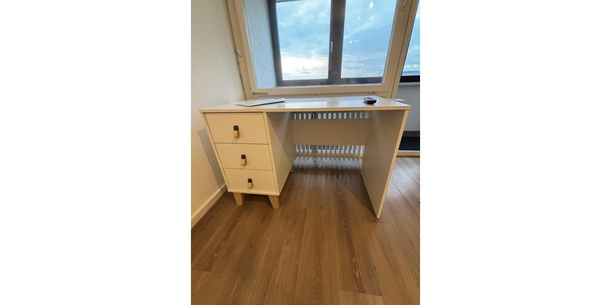 Etagenwohnung Weinstadt - 1 Zimmer, 25 m&sup2;, 740&euro; | Angebot:25053755