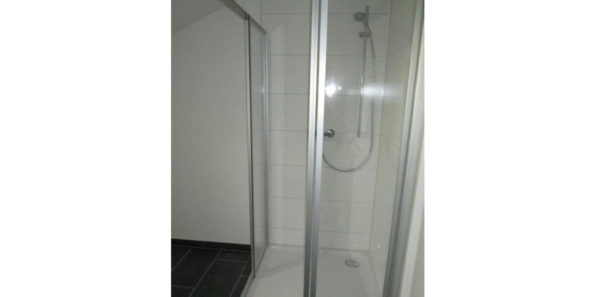 Dachgeschoßwohnung Straubing - 2 Zimmer, 52 m&sup2;, 400&euro; | Angebot:25440152