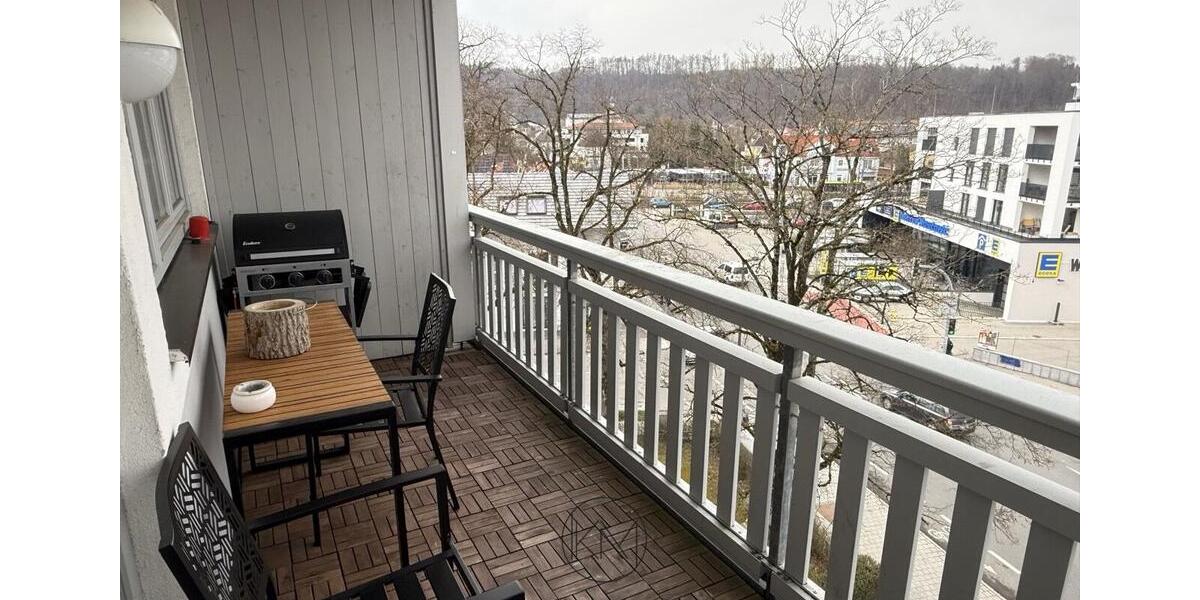 Etagenwohnung Wolfratshausen - 3 Zimmer, 120 m&sup2;, 1.600&euro; | Angebot:25973430