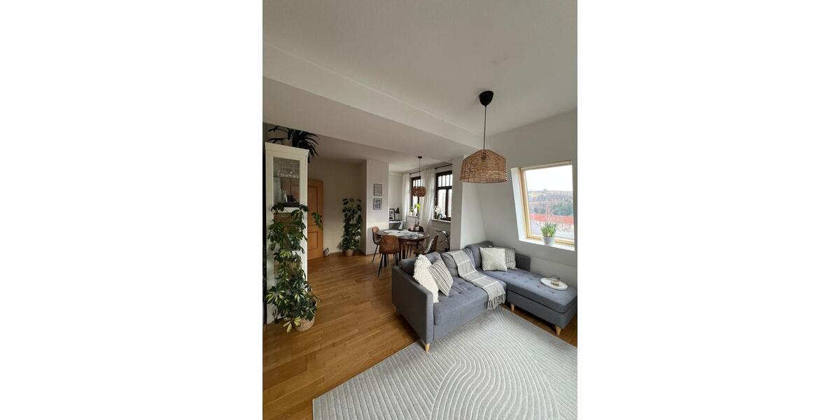 Dachgeschoßwohnung Zschopau - 2 Zimmer, 52 m&sup2;, 310&euro; | Angebot:25130997