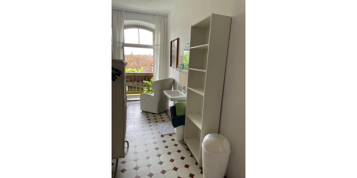 Wohnen auf Zeit Parsberg - 1.5 Zimmer, 34 m&sup2;, 500&euro; | Angebot:25940451