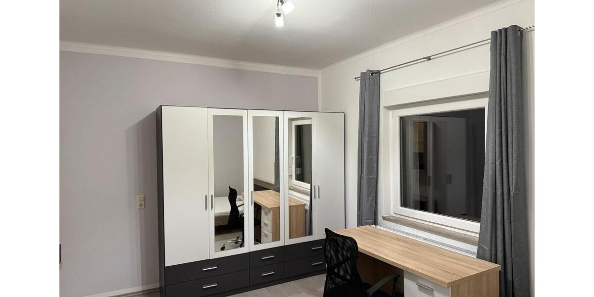 Wohnen auf Zeit Villingen-Schwenningen Schwenningen - 4 Zimmer, 20 m&sup2;, 400&euro; | Angebot:26268200