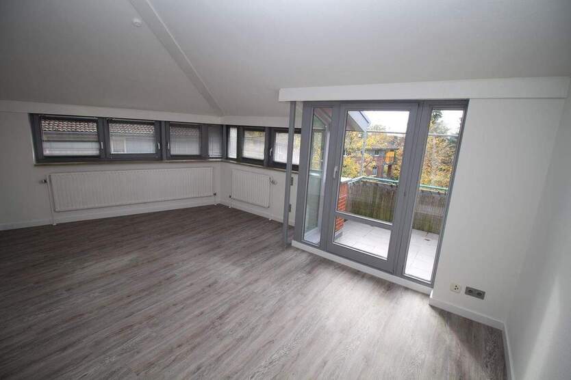 Besichtigung am 23.10. um 13.00 Uhr, Dreizimmerwohnung mit Balkon 3 zimmer