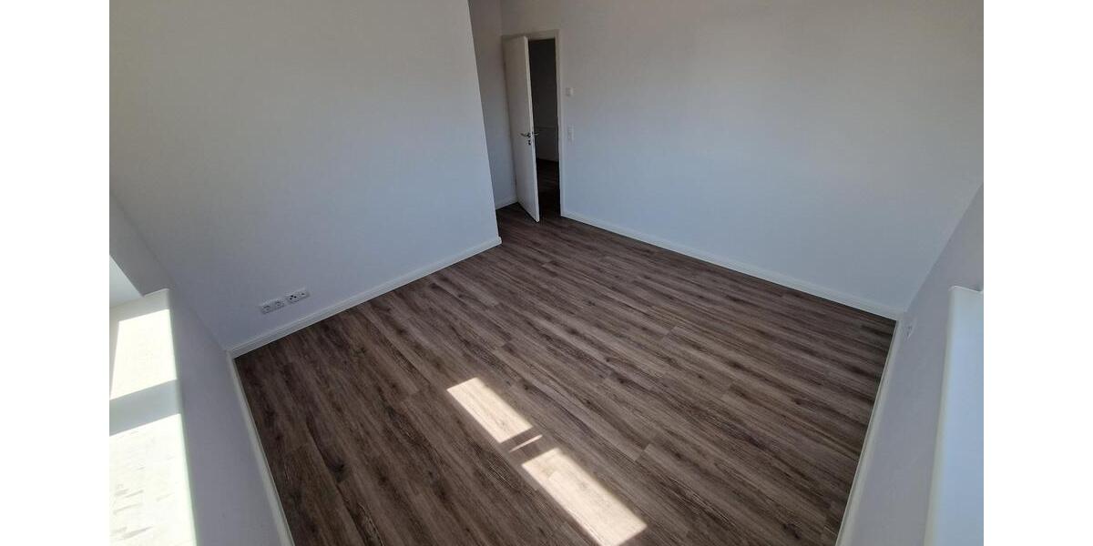 Etagenwohnung Albersdorf - 3 Zimmer, 70 m&sup2;, 805&euro; | Angebot:26573155