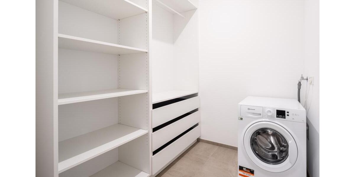 Etagenwohnung Oldenburg Dobbenviertel - 1 Zimmer, 35 m&sup2;, 1.300&euro; | Angebot:25839691