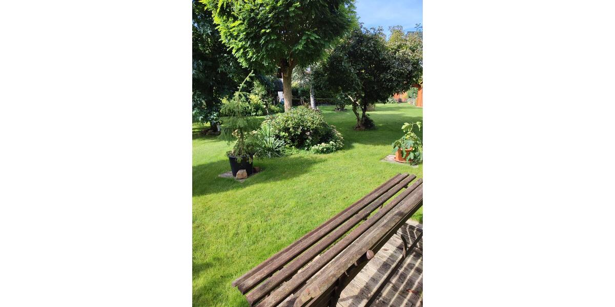 Doppelhaushälfte Bielefeld Brackwede - 5 Zimmer, 125 m&sup2;, 1.580&euro; | Angebot:25998376