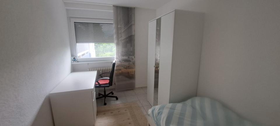 Etagenwohnung Eppelheim - 4 Zimmer, 11 m&sup2;, 400&euro; | Angebot:26587063
