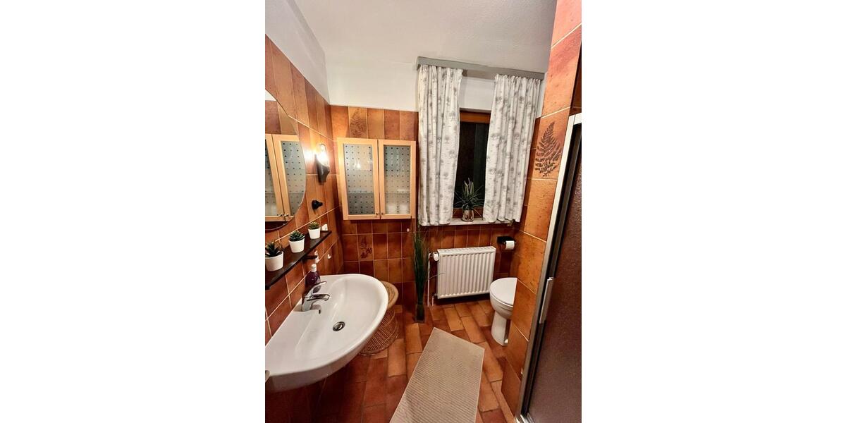 Wohnhaus mit 6 Schlafplätze NUR zur Zwischenmiete 5 zimmer