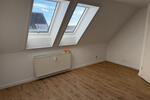 Dachgeschoßwohnung Neubrandenburg Datzeberg - 1 Zimmer, 37 m&sup2;, 325&euro; | Angebot:26041075