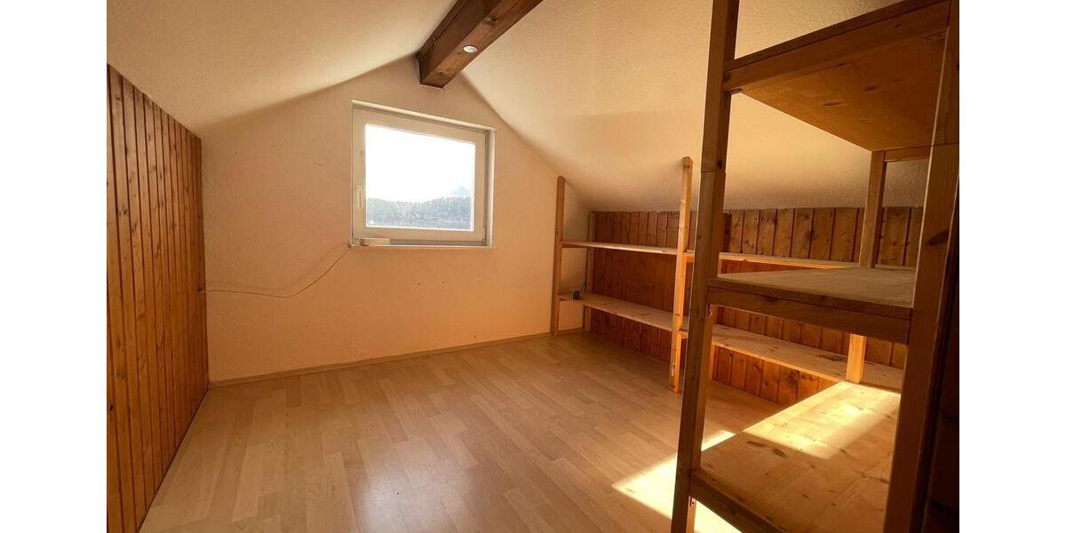 Dachgeschoßwohnung Cölbe - 3 Zimmer, 62 m&sup2;, 800&euro; | Angebot:26223337