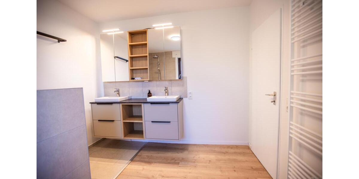 Wohnen auf Zeit Nienburg (Weser) - 9 Zimmer, 150 m&sup2;, 550&euro; | Angebot:20756048