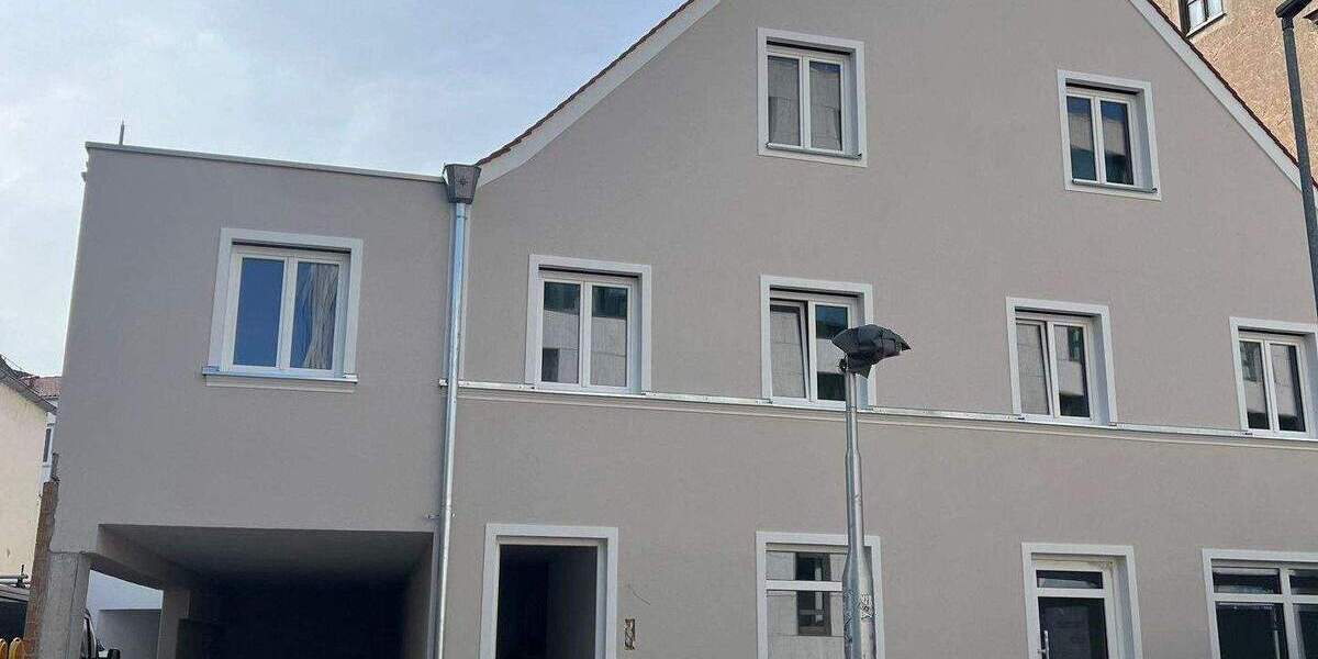 Etagenwohnung Ingolstadt - 3 Zimmer, 104 m&sup2;, 1.440&euro; | Angebot:24689433