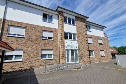 Wohnung Uetersen - 3 Zimmer, 94 m&sup2;, 1.350&euro; | Angebot:24984394