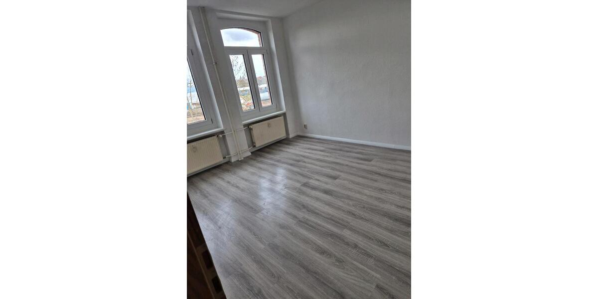 Etagenwohnung Halberstadt - 2 Zimmer, 76 m&sup2;, 380&euro; | Angebot:26246871